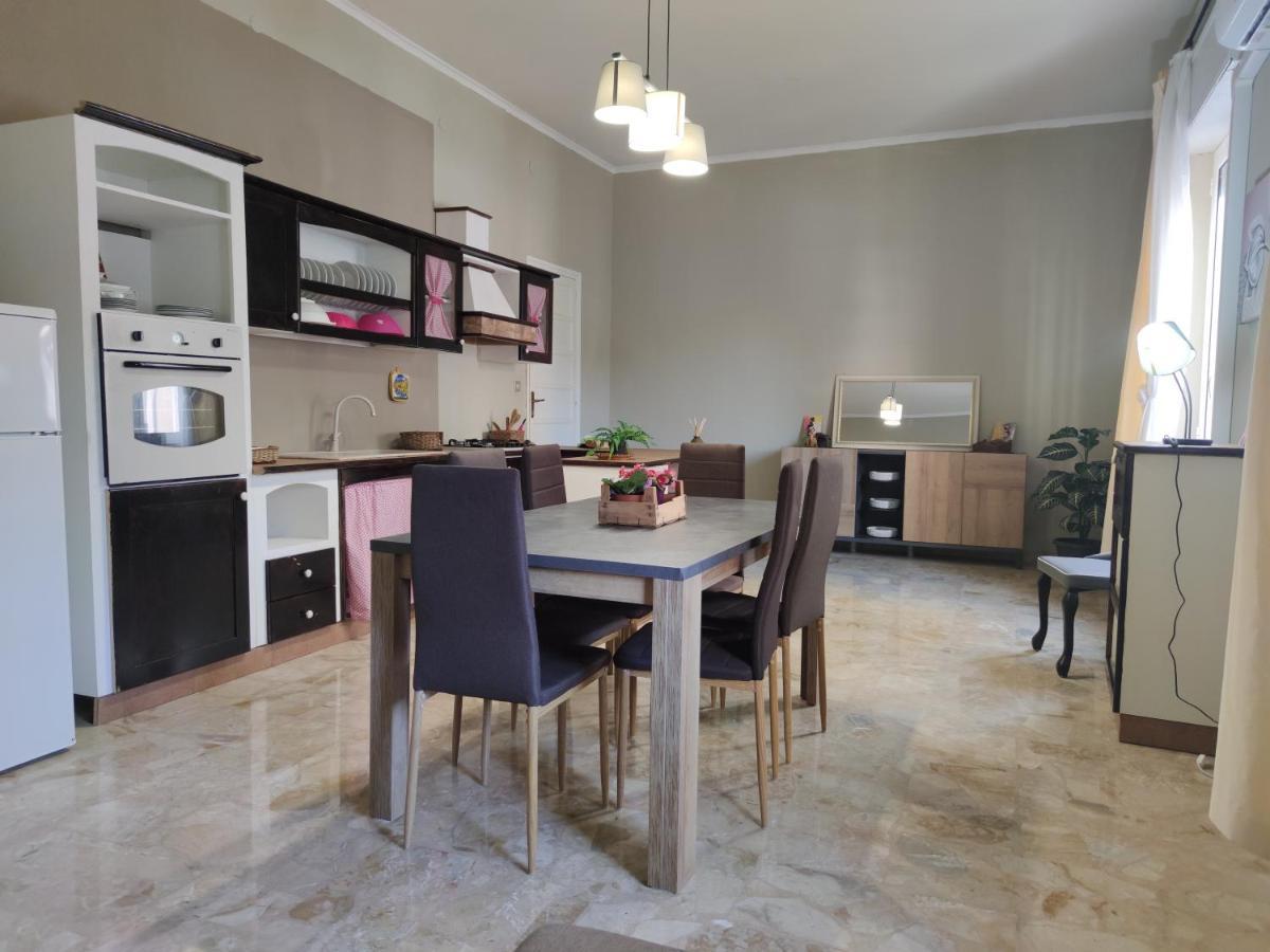 Appartamenti Ai Giardini Palermo Ruang foto